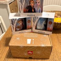 Tazze Frozen e kit indulgence