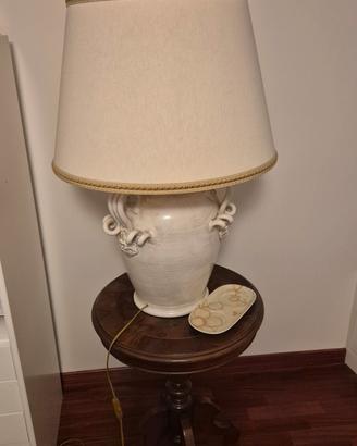 Lampada da tavolo