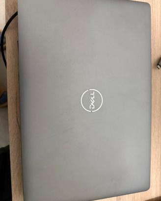 Dell latitude 5520