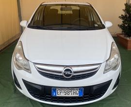 Opel corsa 1.2 benz\ gpl 2012
