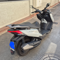 Kymco X-Town 300 pedana piatta