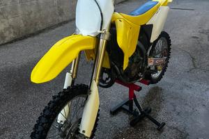 Suzuki rm 125 valenti