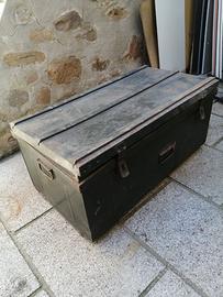 Baule militare in lamiera