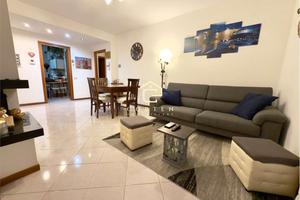 MERAVIGLIOSO BICAMERE IN CENTRO