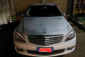 Mercedes classe C  220