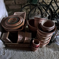 Vasi coccio e plastica