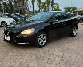 Volvo V40 D2 Business