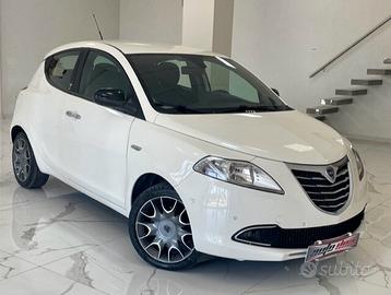 Lancia Ypsilon 1.2 69 CV 5 porte Gold