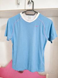 T-shirt sportiva Nike