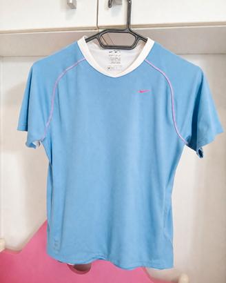 T-shirt sportiva Nike