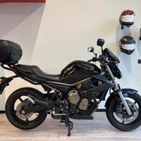 Yamaha XJ6 - 2011