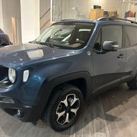 Jeep Renegade 1.3 T4 190CV PHEV 4xe AT6 TRAILHAWK