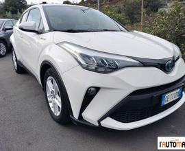 TOYOTA - C-HR 1.8h Business e-cvt