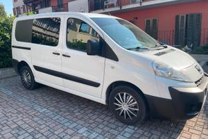 PEUGEOT EXPERT 2011 - trasporto moto
