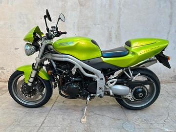 Triumph speed triple 955