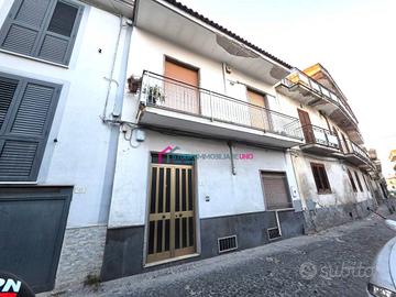 Appartamento di 160 m² con 5 locali a Scisciano