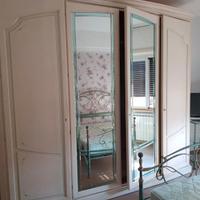 Armadio per camera da letto 