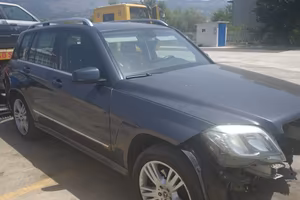 Mercedes-benz GLK 220 CDI TESTATA ROTTA DEMOLITA X