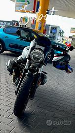 BMW R Nine T