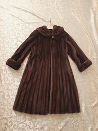Cappotto di visone SARTORIALE di tipo montone