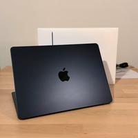 Macbook Air 13” M2 Mezzanotte |Pari al nuovo|