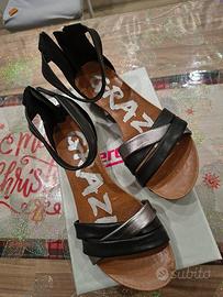 Sandali neri e argento n.38