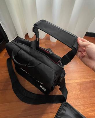 Borsa UDG Ultimate CourierBag DeLuxe Novatio