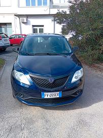 Lancia Ypsilon 1.2 69 CV 5 porte Elefantino Blu