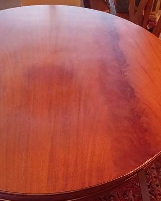 Tavolo tondo in legno con prolunghe e 6 sedie
