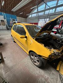 Fiat punto 2004 28.000km