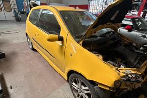 Fiat punto 2004 28.000km