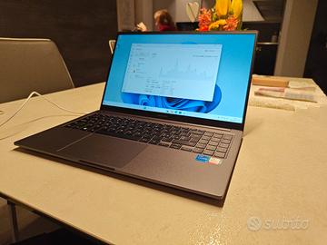 Notebook Samsung Galaxy Book 3 - Intel i5