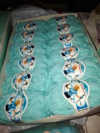 gomitoli nuovi pura lana 