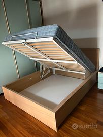 Letto matrimoniale con cassonettk