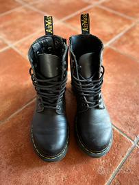 Dr. Martens n. 37