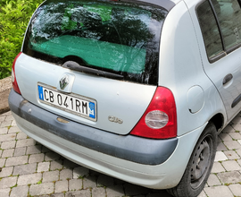 Renault Clio 1200 benzina anno 2002
