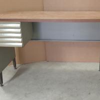 scrivania dattilo vintag legno /ferro