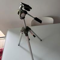 Cavalletto universale per reflex