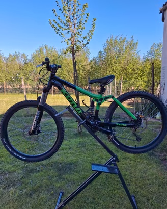 MTB  kona 24 DH 