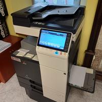 stampante/fotocopiatrice a colori con scanner