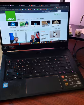 MSI GS65 Sthealth 9SE