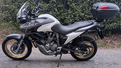 Honda Transalp 700 ABS - 2012 - 27.000 km