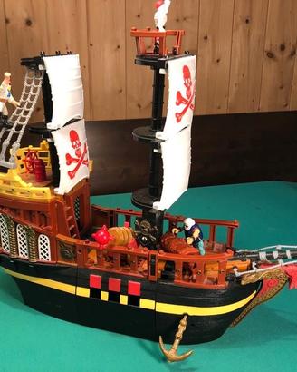 NAVE DEI PIRATI Galeone Veliero Fisher Price
