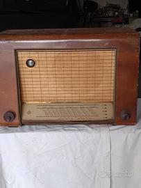 RADIO TELEFUNKEN ANTICA PER ESPOSIZIONE 
