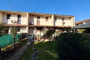 VILLA A SCHIERA A ABBIATEGRASSO