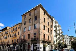 3 LOCALI A COSENZA
