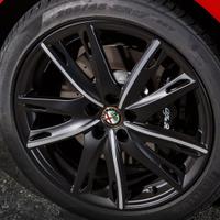 Cerchi Alfa Romeo 4C 17/18" originali con gomme