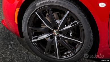 Cerchi Alfa Romeo 4C 17/18" originali con gomme