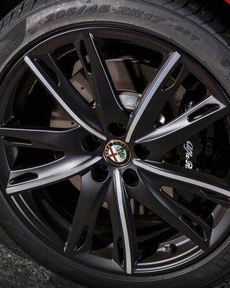 Cerchi Alfa Romeo 4C 17/18" originali con gomme