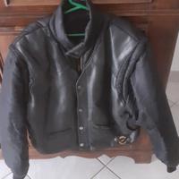 BOMBER NERO CON INSERTI IN CUOIO